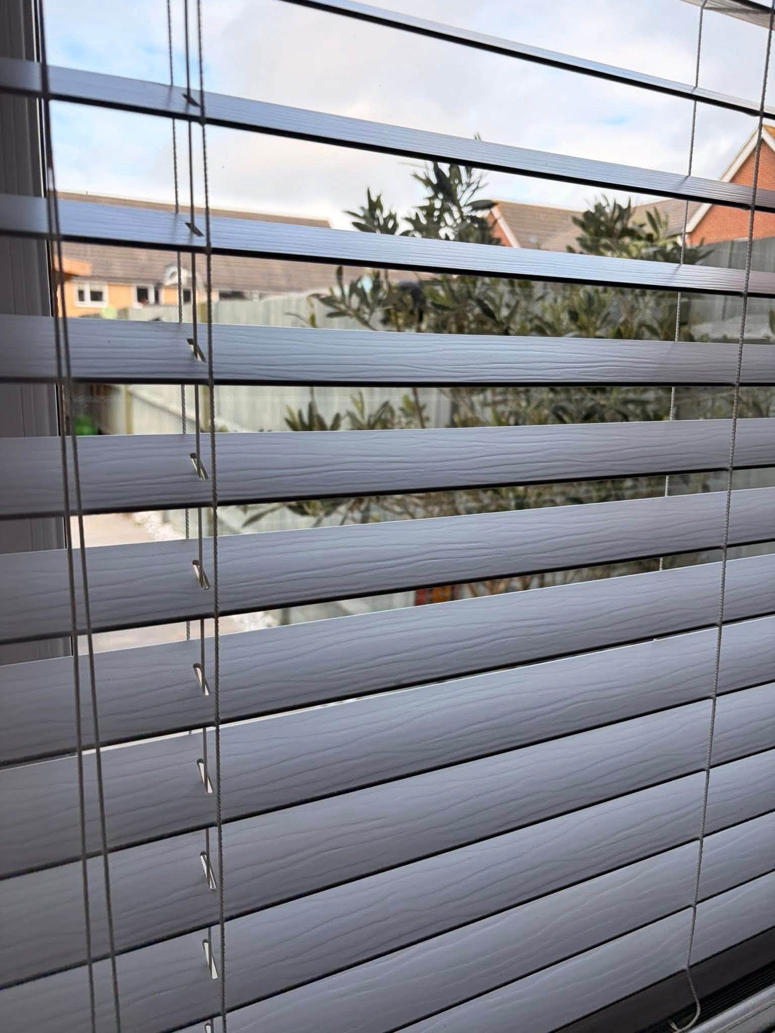 Cleaned window blinds